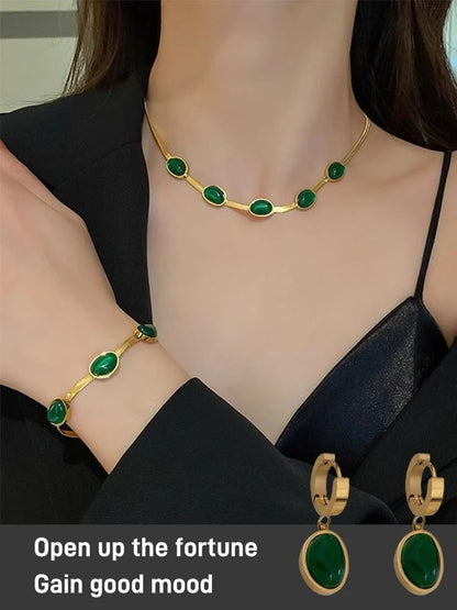 ✨Ultieme elegantie - Jade armband, oorbellen en halsketting